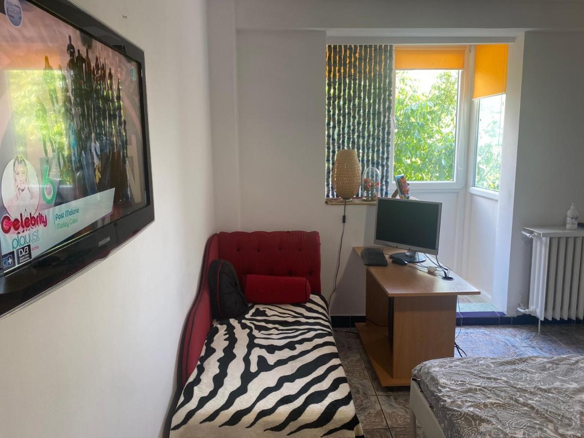 Piata Resita Host Apartment Bucharest Exterior photo