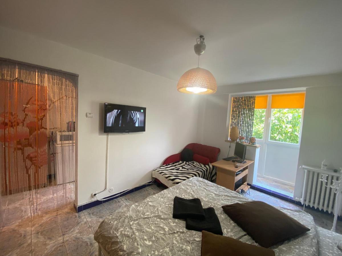 Piata Resita Host Apartment Bucharest Exterior photo